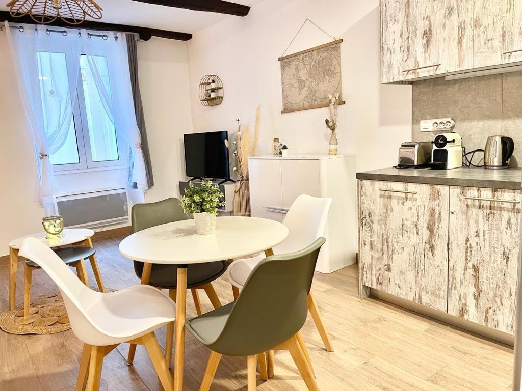 Le Mattoni Lägenhet Menton Exteriör bild