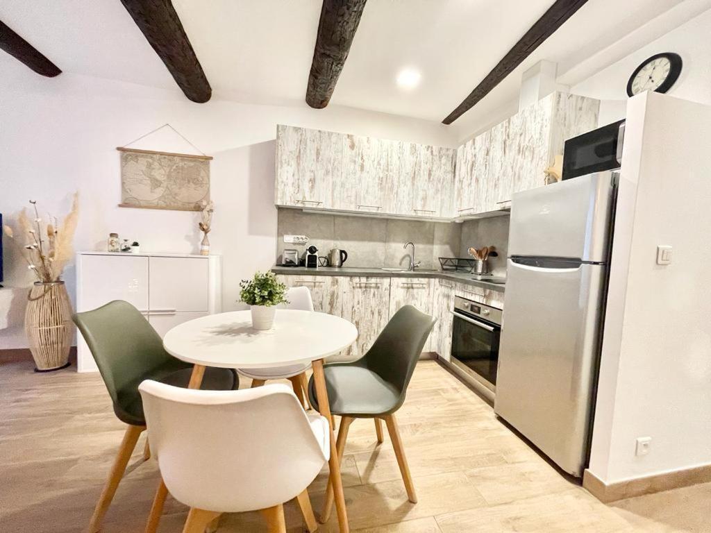 Le Mattoni Lägenhet Menton Exteriör bild